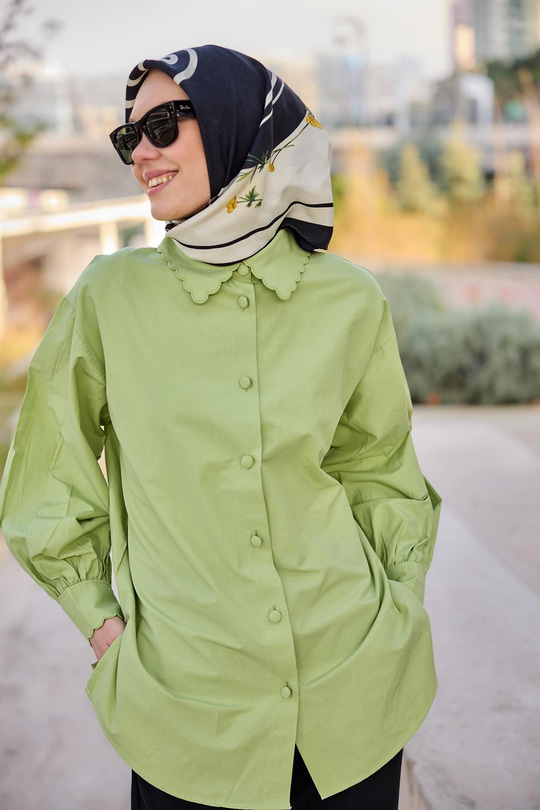 Kol Ve Nakış İşlemeli Gömlek Yeşil