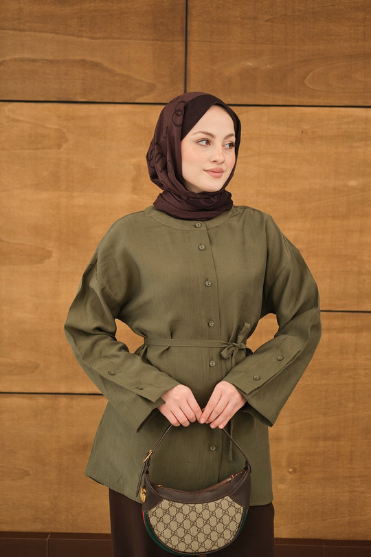 Kolları Düğme Detay Bisiklet Yaka Gömlek Haki Yeşil