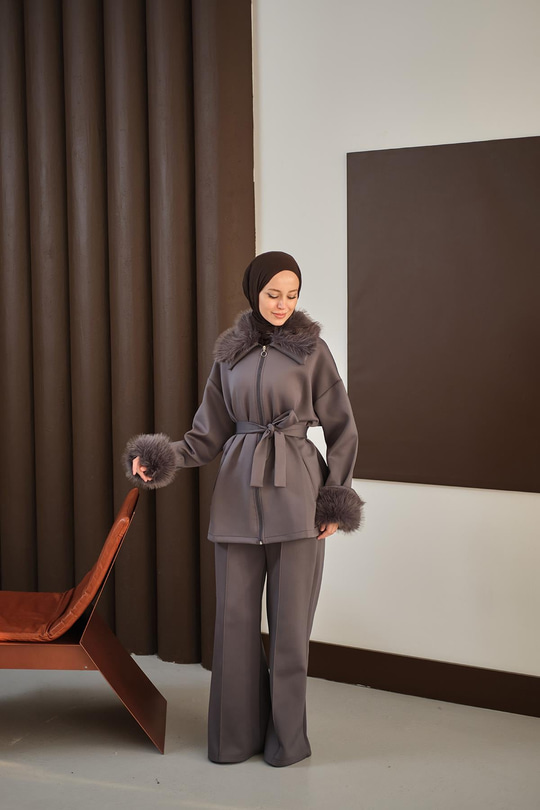 Kolları Ve Yakası Kürk Detay Takım Antrasit