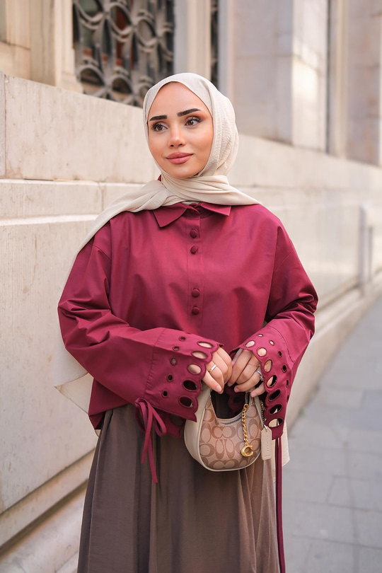 Kolu Nakışlı Gömlek Bordo