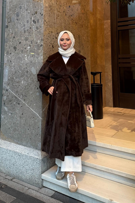 Kruvaze Yaka Bel Bağlamalı Kaban Kahverengi