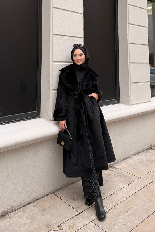 Kruvaze Yaka Bel Bağlamalı Kaban Siyah