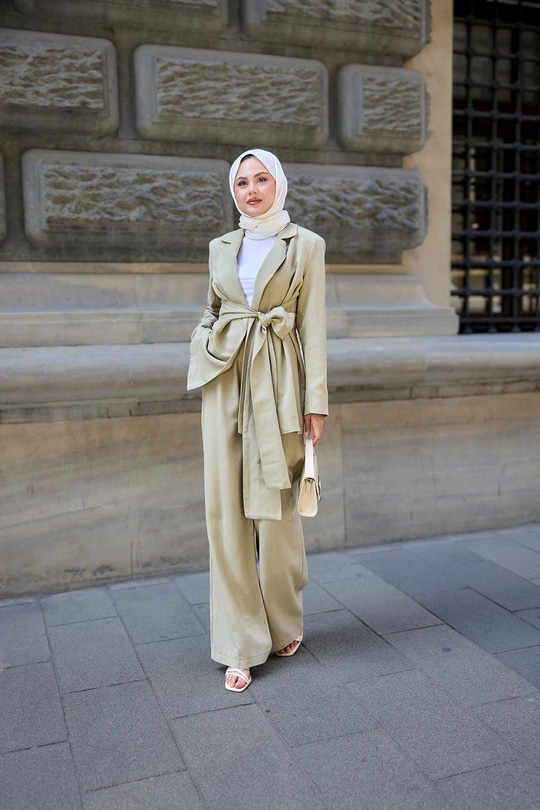 Kruvaze Yaka Takım Yeşil