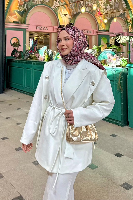 Kuş Gözü Kruvaze Yaka Blazer Ceket  Beyaz