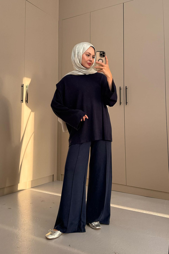 Omuz Vatkalı Takım Lacivert