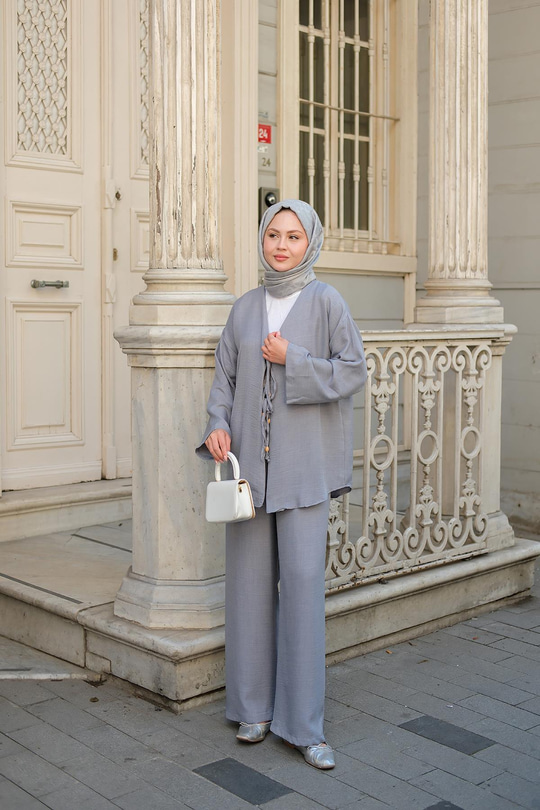 Ön Bağlama Detaylı Takım Gri