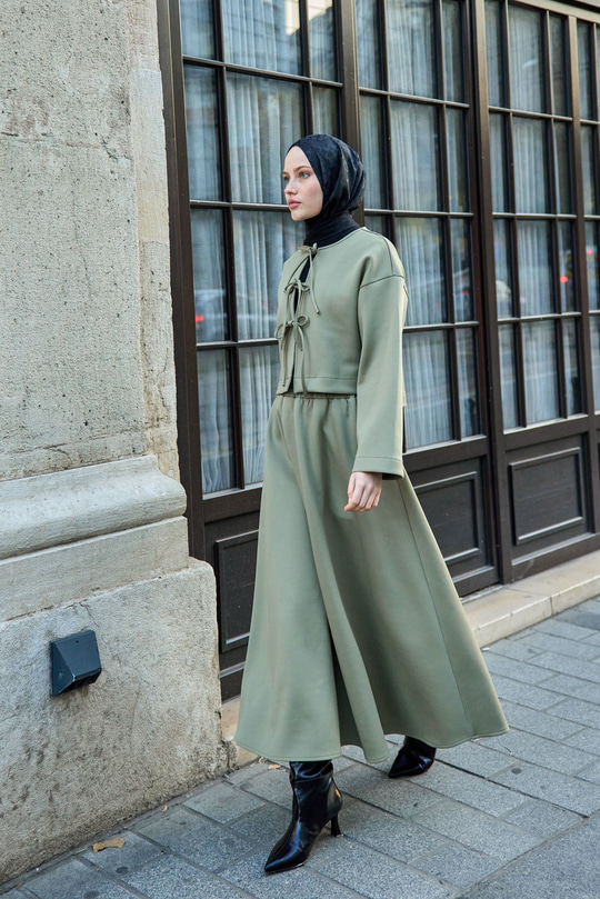 Önü Bağlamalı Etekli Takım Fıstık Yeşil