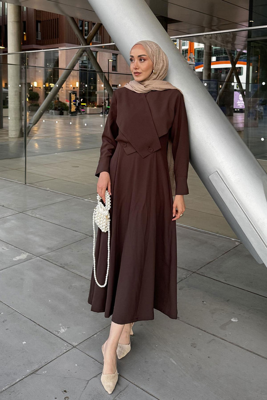 Önü Çapraz Detaylı Elbise Kahverengi