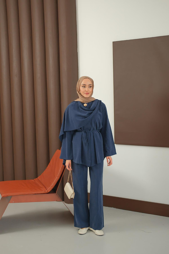 Önü Şal Detay Takım Lacivert