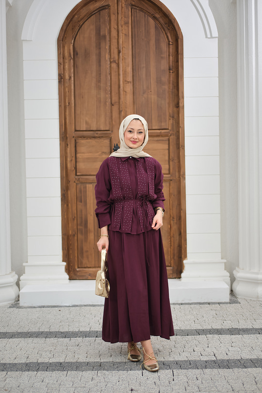 Önü Taş Detay Gizli Düğmeli Bel Bağlamalı Etekli Takım Mürdüm