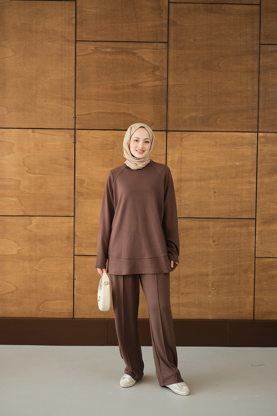 Pantolonlu Takım Kahverengi