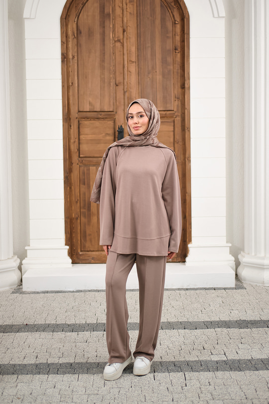 Pantolonlu Takım Vizon