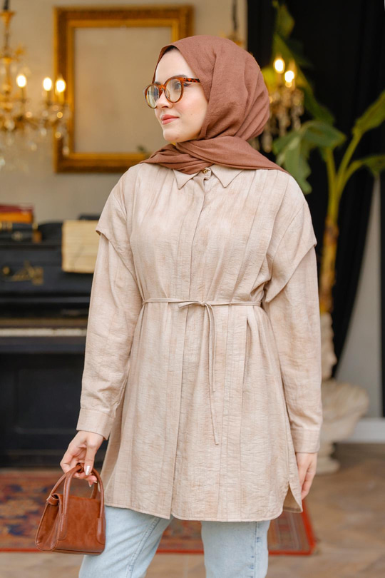 Pelerin Kol Gizli Düğmeli Gömlek Vizon