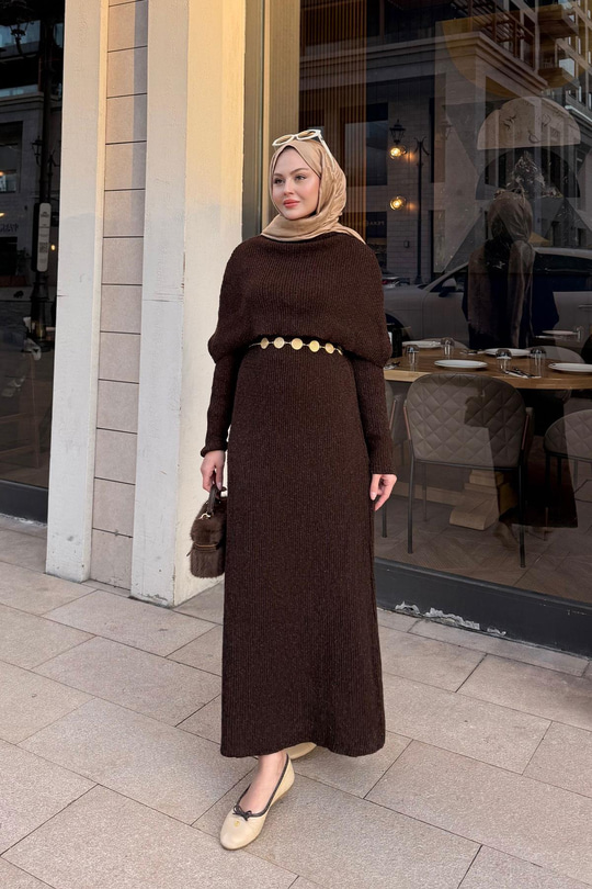 Pelerin Yaka Elbise Kahve