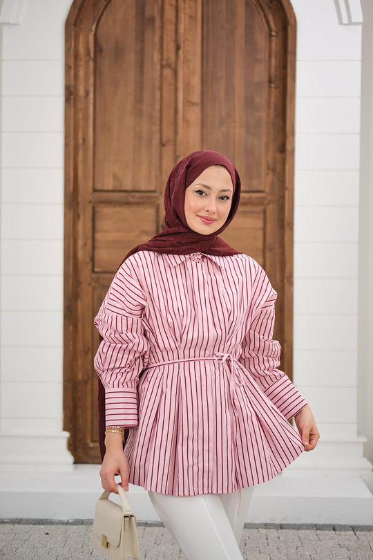 Pileli Gizli Düğmeli Çizgili Gömlek Pembe