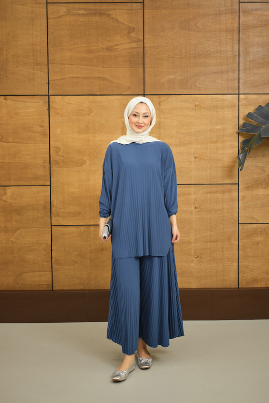 PILISE DETAYLI TAKIM İndigo Mavi