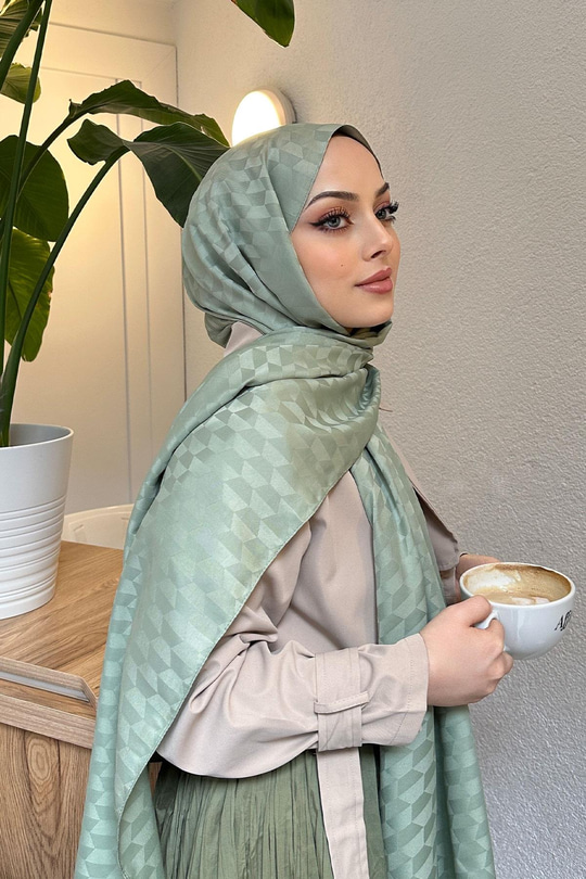 Piramit Desen Jakar Şal Mint Yeşil