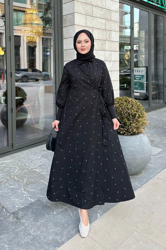 Puantiyeli Yandan Bağlamalı Elbise Siyah