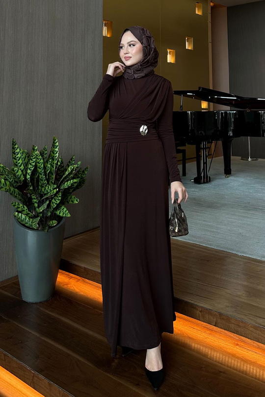 Rosey Bronşlu Elbise Kahverengi