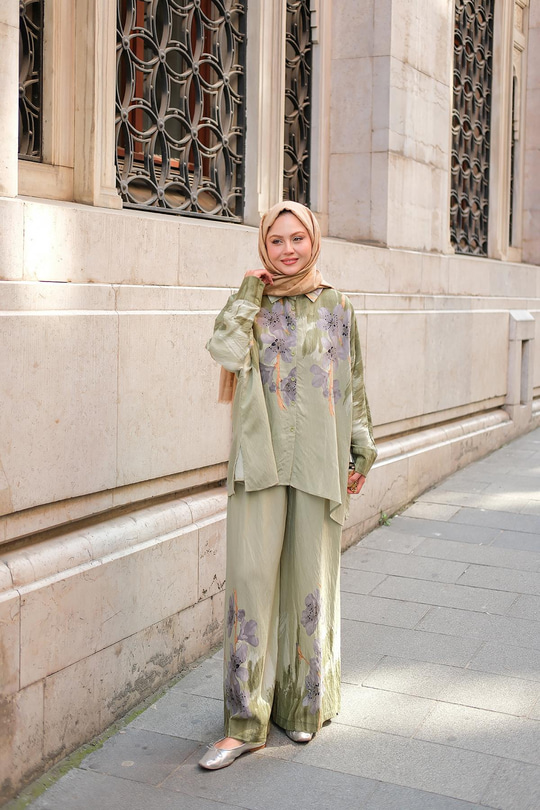 Sakura Desen İkili Takım Fıstık Yeşil