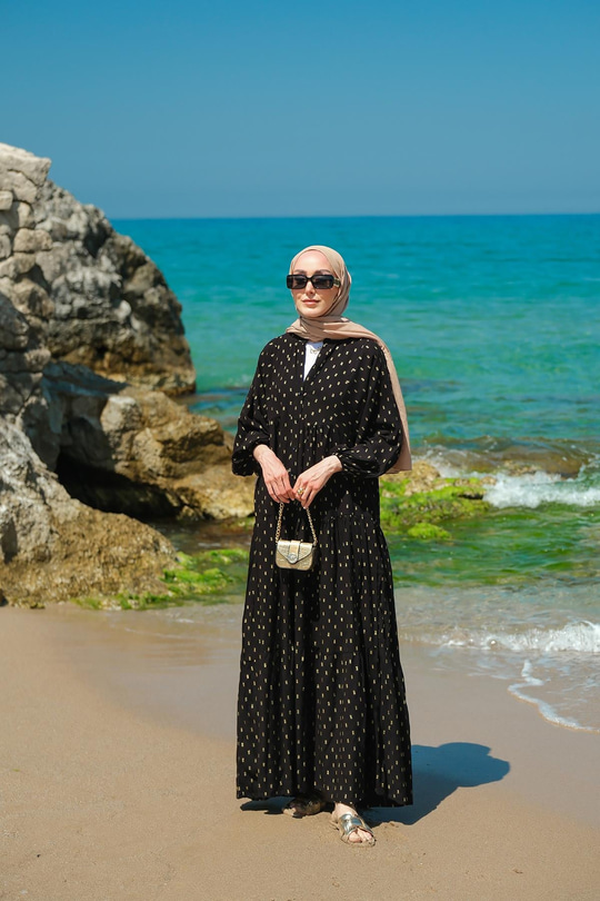 Sim Boncuk Detaylı Elbise Siyah