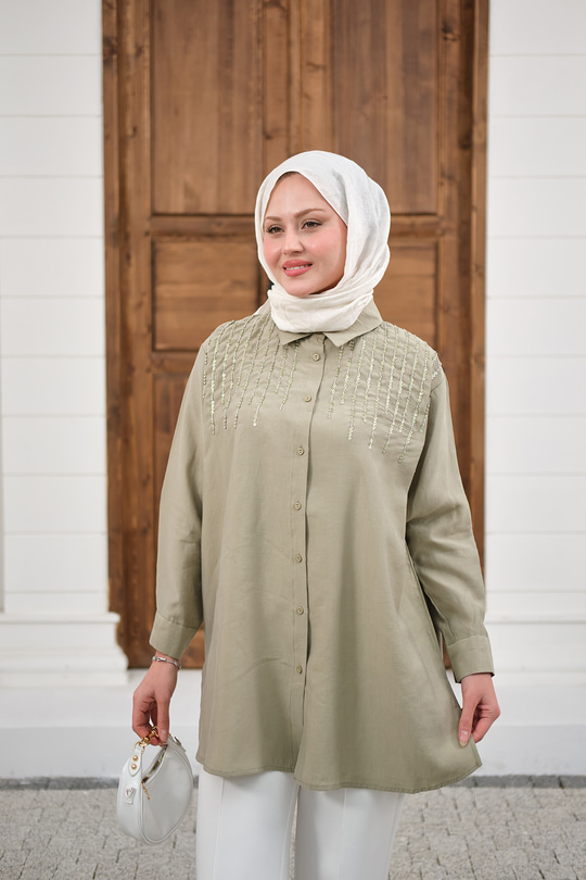 Sıralı Boncuk İşlemeli Gömlek Yağ Yeşil