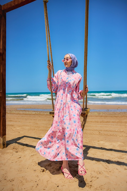 Sulu Boya Çicek Desen Elbise Pembe