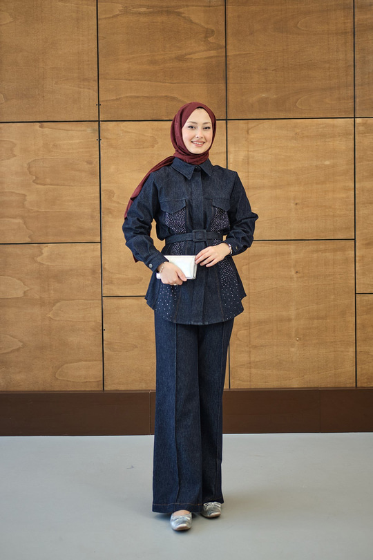 Süs Dikiş Detay Kot Takım Lacivert