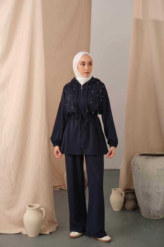 Taş Detay Ceketli Takım Lacivert