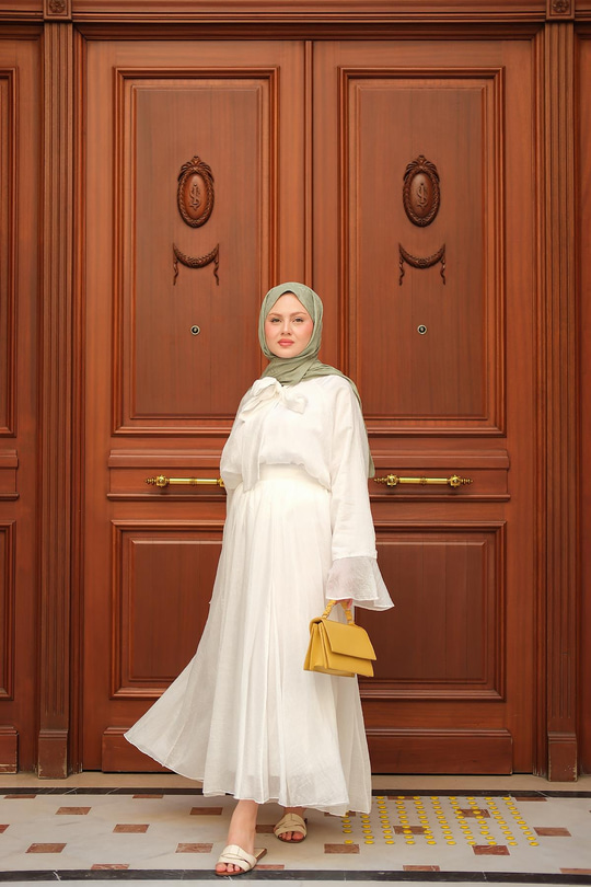 Tül Detay Bağlamalı İkili Takım Beyaz