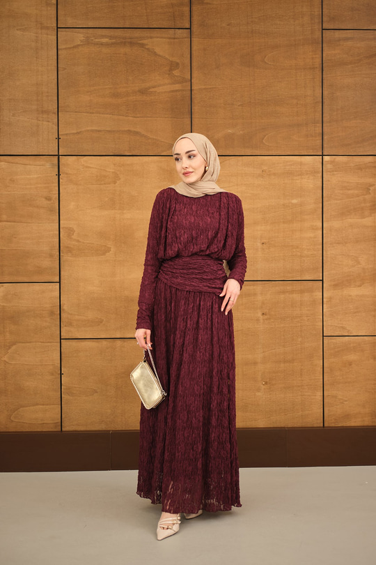 Tül Kumaş Kendinden Desenli Bel Büzgü Detay Elbise Bordo