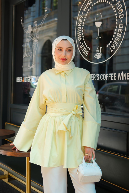 Uzun Kuşaklı Gömlek Sarı