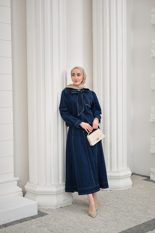 Yaka Bağlamalı Balon Kol Etekli Takım Lacivert