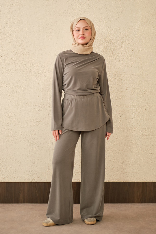 Yaka Büzgü Detay Takım Yeşil