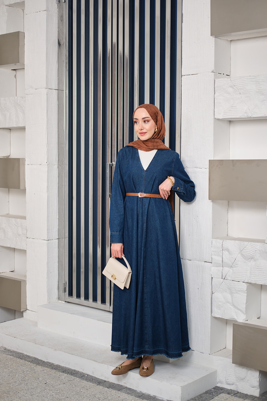 Yakası V Detaylı Kemerli Elbise Lacivert