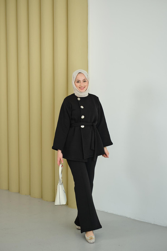 Yan Düğmeli Bel Bağlamalı Midi Boy Takım Siyah