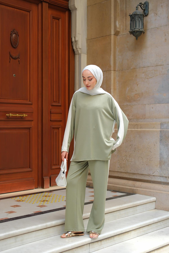 Yan Şerit Detay İkili Takım Açık Yeşil