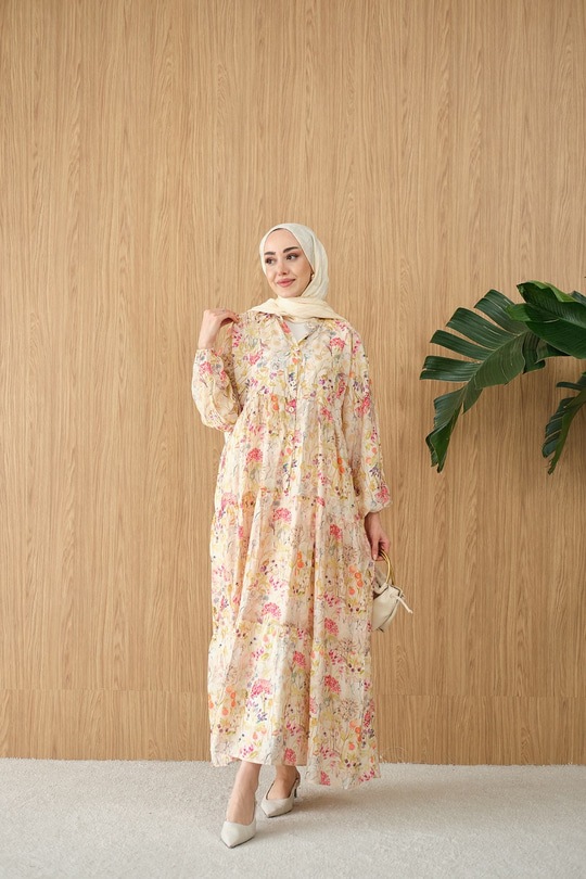 Yeni Bahar Desenli Elbise Krem