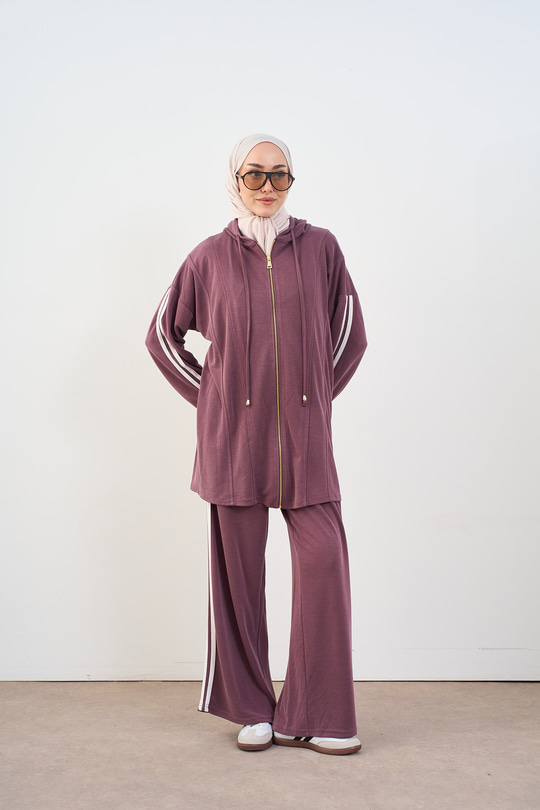 Şerit Detay Kapüşonlu Takım Mürdüm