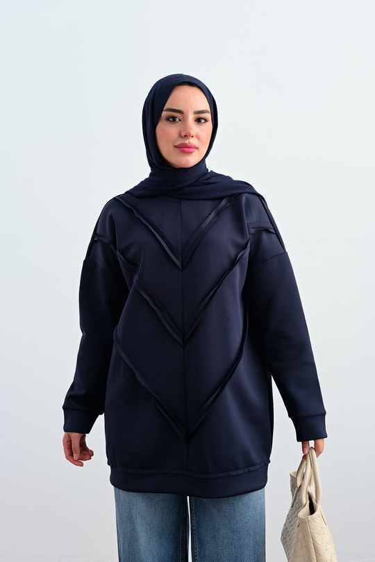 Önü V Detaylı Tunik Lacivert