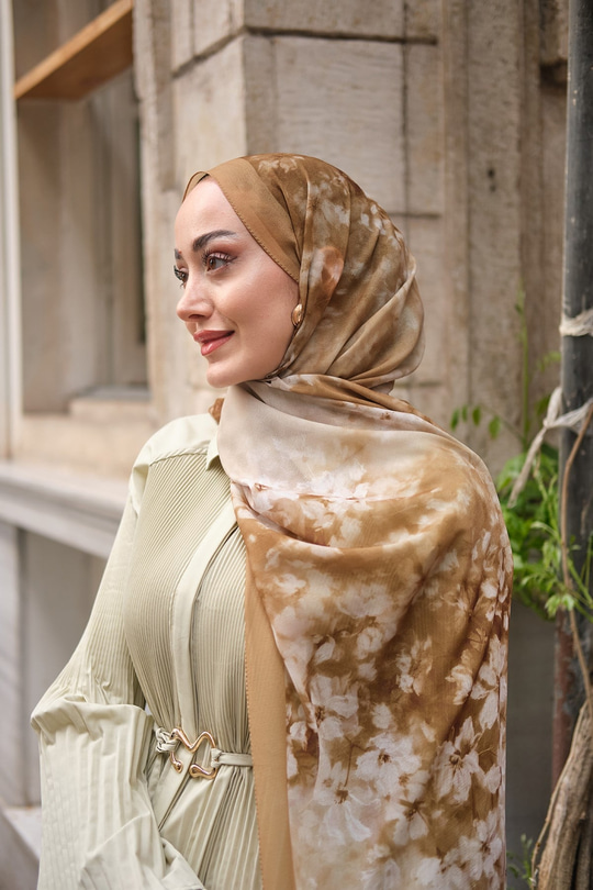 Manolya Desen İpek Şal Sarı