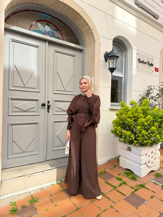 Bel Bağlamalı Astarlı Tül Elbise Kahverengi