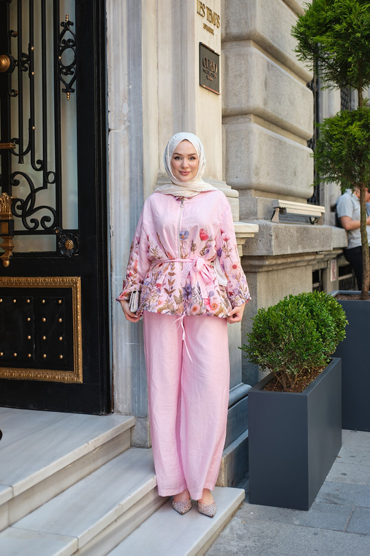 İç Astarlı Çiçek Ve Yaprak Desen Bel Bağlamalı Tül Takım Pembe