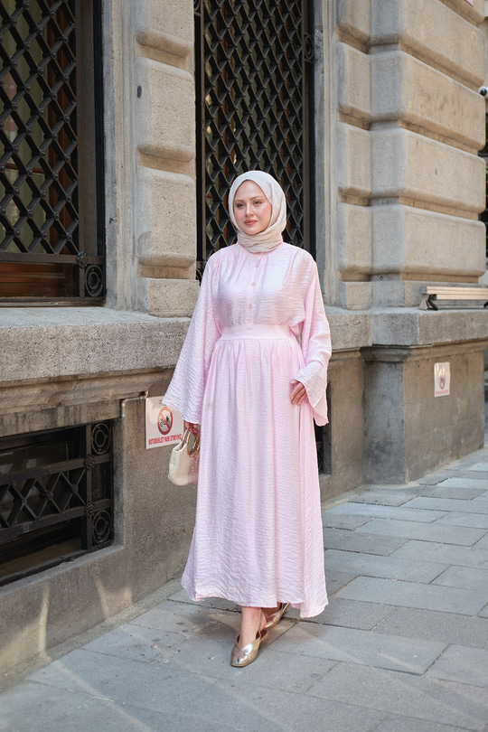 Hakim Yaka Gömlekli Ve Etekli Takım Pembe