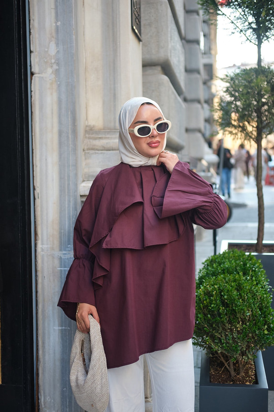 Bilek Lastik Detaylı Omuz Pelerinli Tunik Bordo