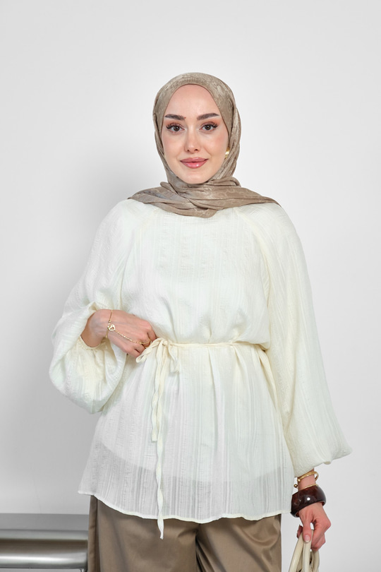 Bel Bağlamalı Bilek Lastik Detaylı Bluz Krem