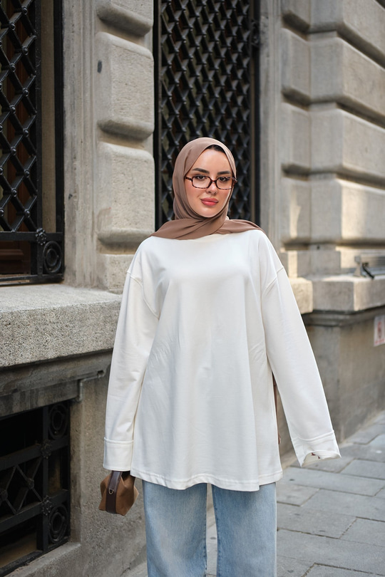 Dikiş Detaylı Basıc Sweat Ekru