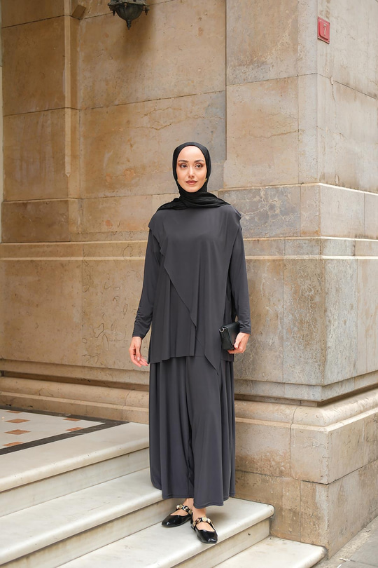 Asimetrik Salaş Takım Gri