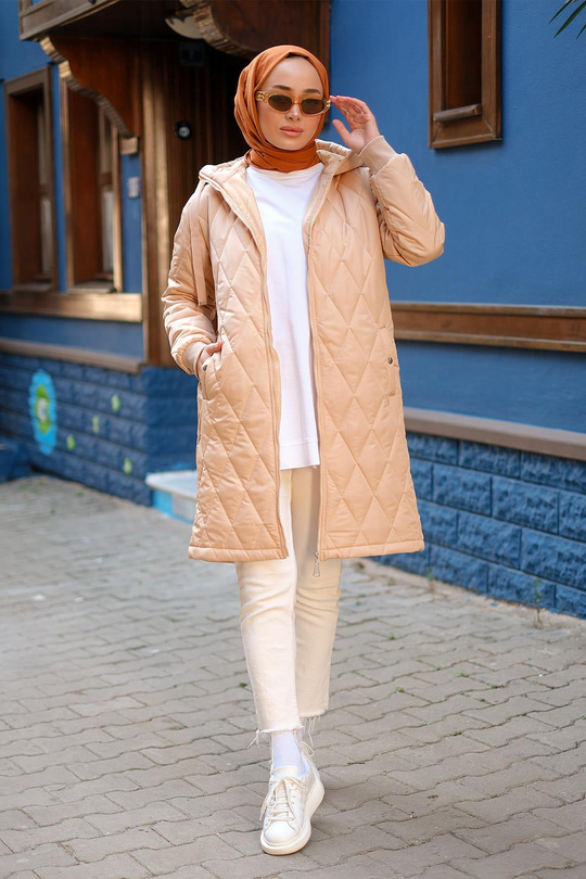 Baklava Desenli Kapişonlu Mont Krem