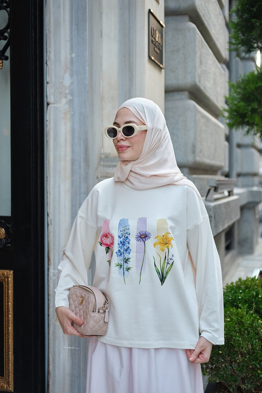 Çiçek Desen Uzun Kollu Body Ekru